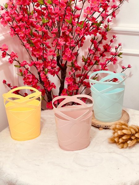 قوار زريعة ملون حجم صغير